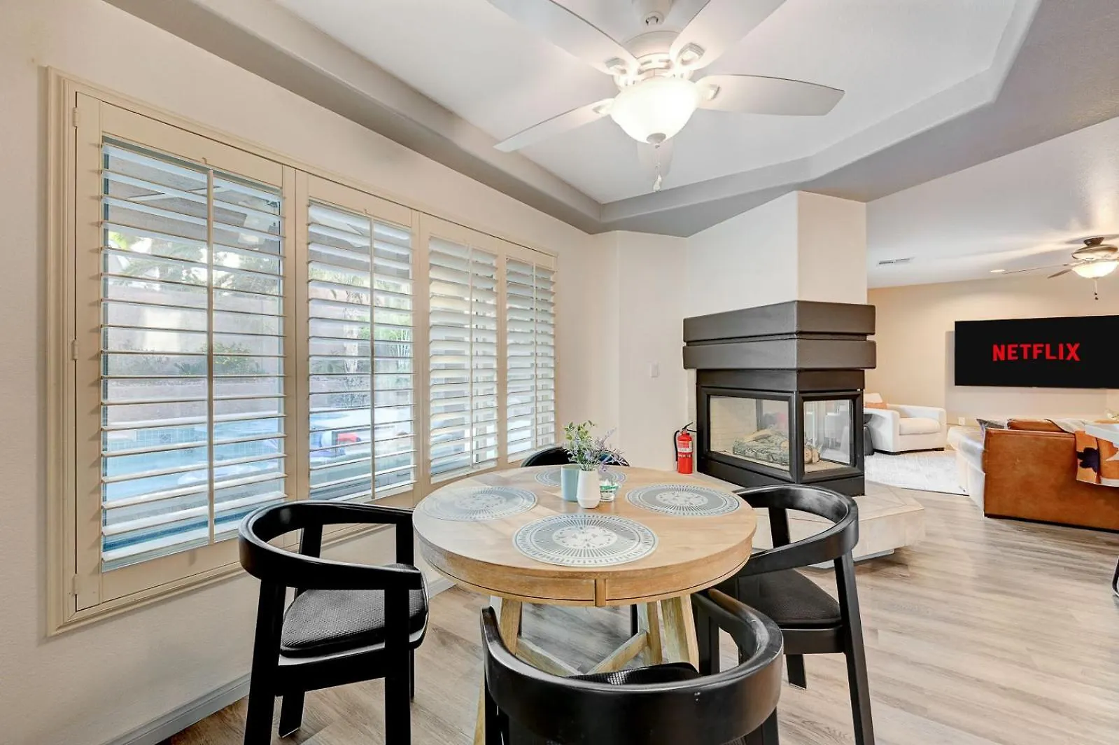 Gorgeous 6Br With Pool And Spa Лас-Вегас