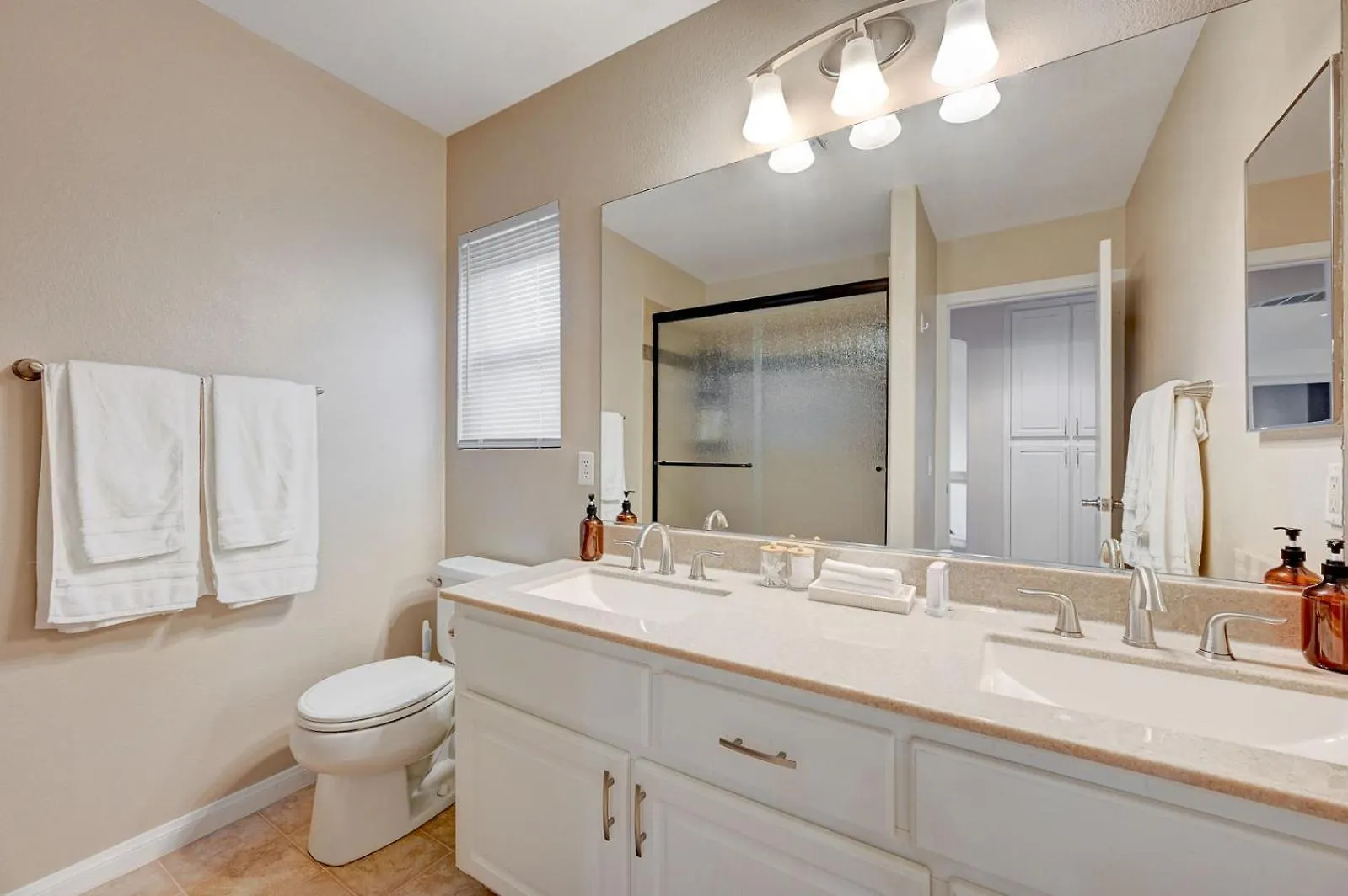Gorgeous 6Br With Pool And Spa Лас-Вегас США