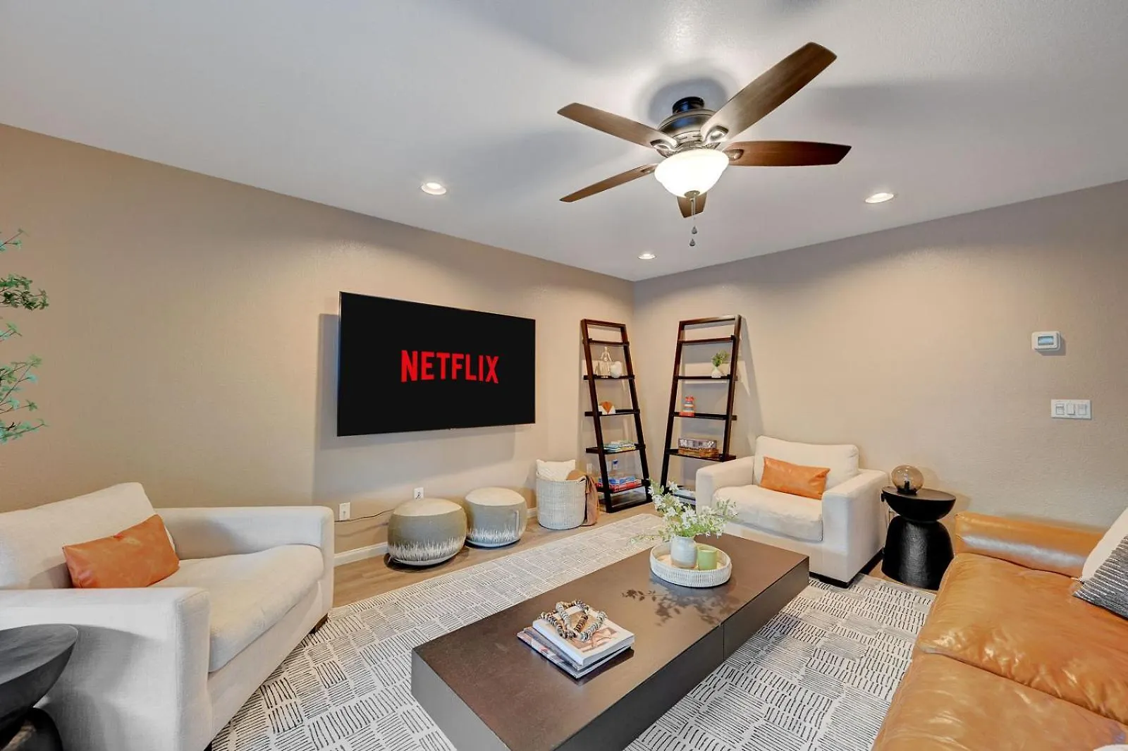Gorgeous 6Br With Pool And Spa Лас-Вегас 0*,  США