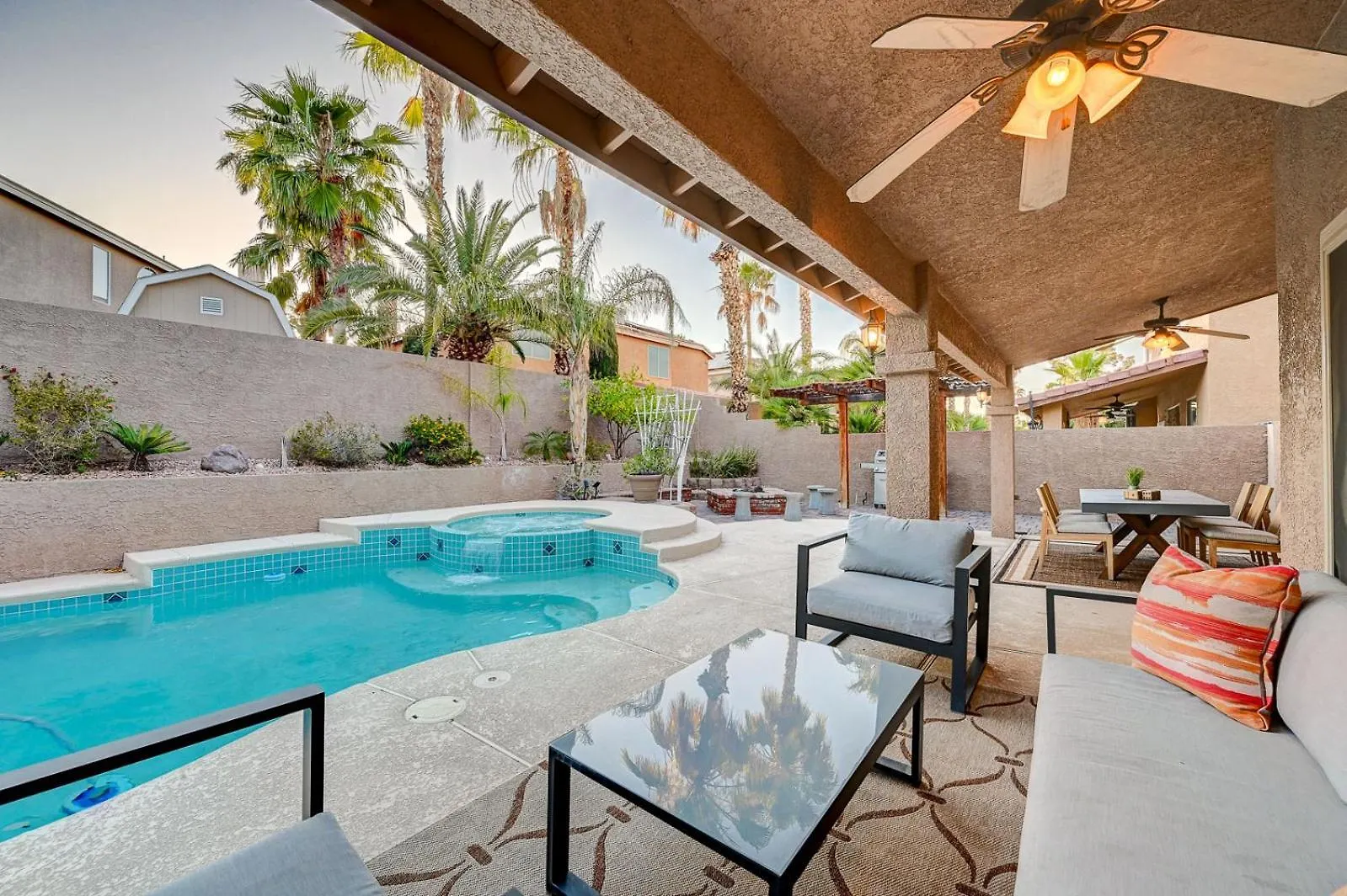 Dom wakacyjny Gorgeous 6Br With Pool And Spa Las Vegas Stany Zjednoczone Ameryki